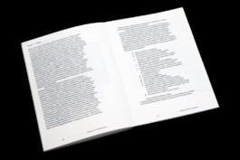 Andrea Guccini - Ridere Bellum